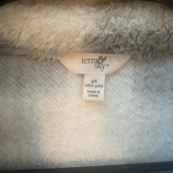 Plaid Fleece Jacket in Gray and‎ White Shacket Size 4XL - Picture 3 of 8